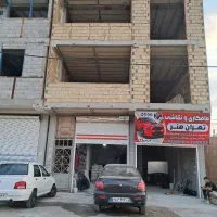 260 متر در ۳ طبقه ملک تجاری و مسکونی کارگاه مزاحم