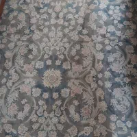فرش ۹متری طرح افشان.۱۲۰۰شانه.درحدنو.شسته شده وتمیز