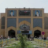 اجاره و فروش مغازه کنار بازار رضا