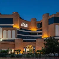 ۳۴ متر دو نبش طبقه چهارم بام نیایش جنت آباد