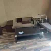 مبله ۵ نفره چوب با میز