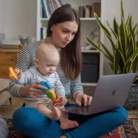 آموزش رایگان درآمد زایی خانم ها در منزل