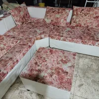 مبل ال ۶ نفره همراه با میز ناهارخوری ۴ نفره