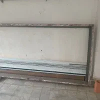 چهارچوب فلزی