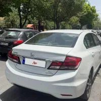 هوندا سیویک ۲۰۱۳ بسیار تمیز