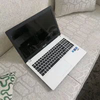 لپ تاپ ASUZ بدون کوچکترین خط و خش مدل X551