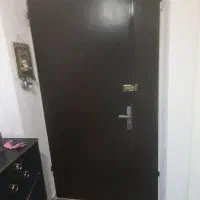 درب ورودی با چارچوب