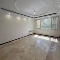 65متر-2خواب-8ساله-2نبش-سالن-پرده-خور