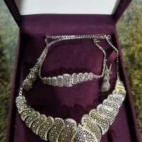 طلای 18عیار