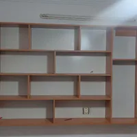 کتابخانه و قفسه