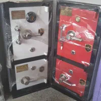 گاوصندوقی برادران اذری