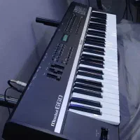 سینتی سایزر رولند Roland مدل Rhodes 660