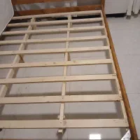 تخت چوبی کاملا نو