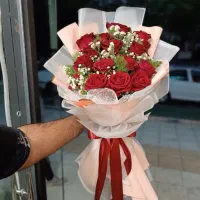 دسته گل رز طبیعی ـ گل فروشی لی لی رز زاهدان