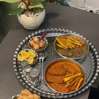 کارگر ساده . ظرفشور . سالندار فوری