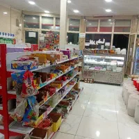 همکار در اداره لبنیاتی