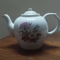 قوری...نعلبکی