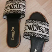 صندل برند christian dior سایز 37 و 38