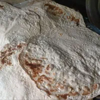 شاطر نان سنتی هیزمی