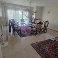 ویلا آپارتمان ۲۴۰ متری / شهرک غرب