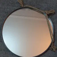 آیینه ی گِرد چوبی با کیفیت و نو