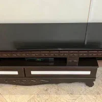 میز زیر تلویزیون در حد نو