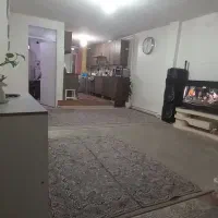 واحد ۶۵متری واقع درشهریار خیابان ولیعصر