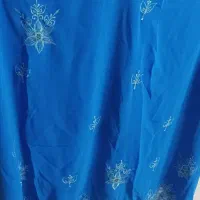 پارچه آبی رنگ با کار دست