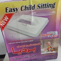 آسان نشین کودک برای جلوگیری از انحراف زانو