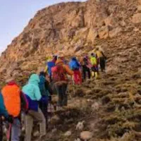 کوهپیمایی عینالی جمعه