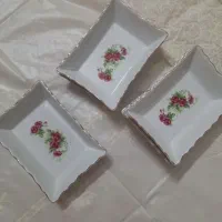 دیس گل سرخی قدیمی ژاپن و کره خوری