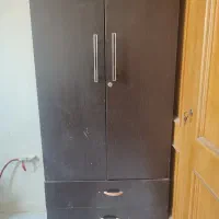 کمد لباسی و تخت یک نفره