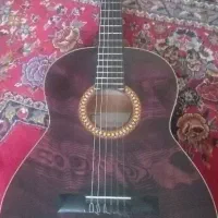 گیتار زیبا