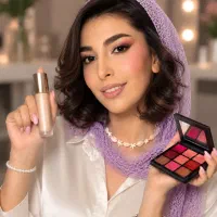 میکاپ آموزش خودآرایی باتخفیف و میکاپ عروس /همراهی