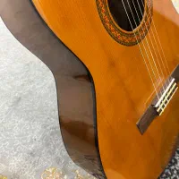 گیتار یاماها c40