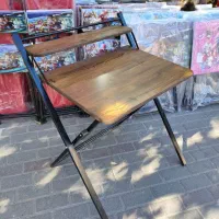 میز تحریر دانشجویی