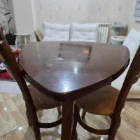 میز نهارخوری دونفرە