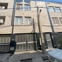 مغازه ۳۷متری،گلخانه،گذر خوب