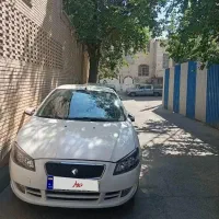 رانا سفید بسیار تمیز