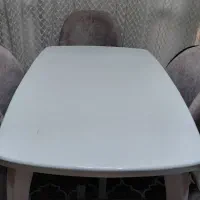 میز نهار خوری معاوضه  ۴ نفره در حد نو نو