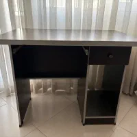 میز کامپیوتر چوبی