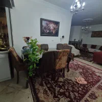 میز و صندلی نهار خوری شش نفره دو صندلی اضافه