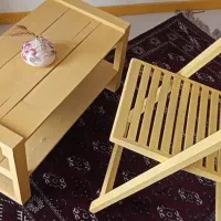 میز چوبی