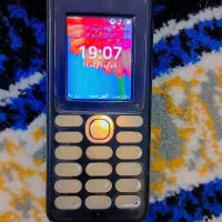 گوشی نوکیا ساده قدیمی
