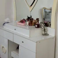 اینه میزارایشی