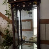 ویترین چینی منبت کاری شده تمیز