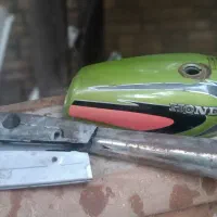 باک موتور سیکلت. اگزوز و قاب زنجیر