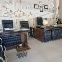 خواستار نیروی جوان .دفتر املاک