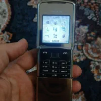 موبایل نوکیا۸۸۰۰