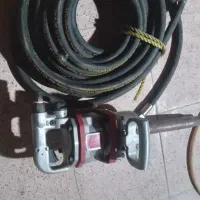 یک عددلاستیک با رینگ و شیلنگ با دستگاه بوکس